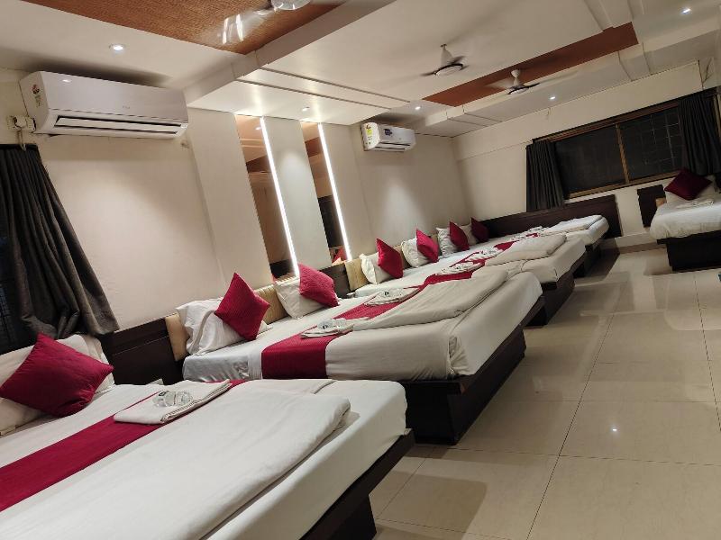 Anand Palace image