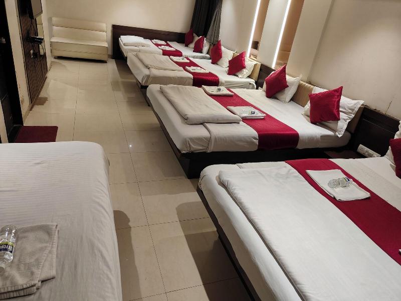 Anand Palace image