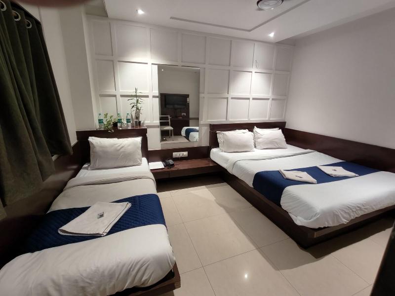 Anand Palace image