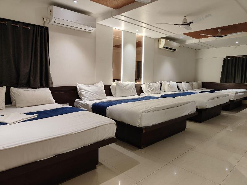 Anand Palace image