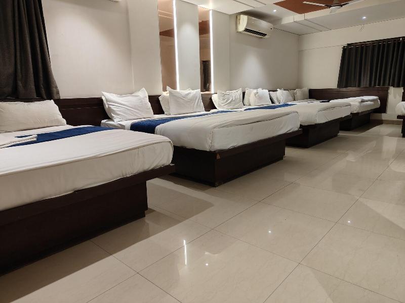 Anand Palace image