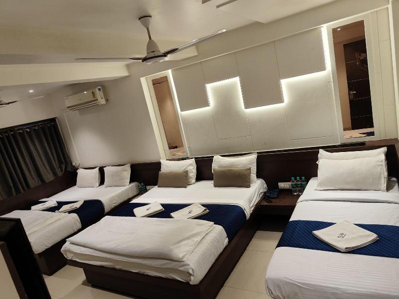 Anand Palace image