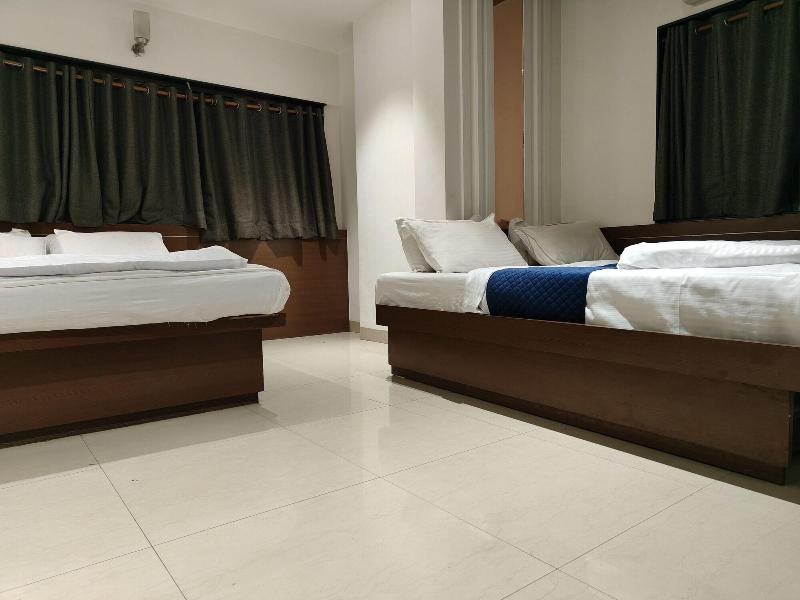 Anand Palace image