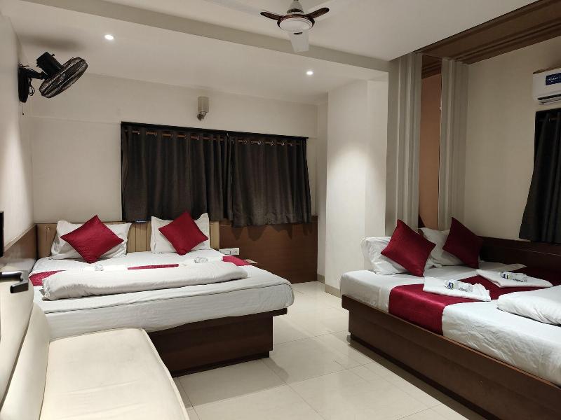 Anand Palace image