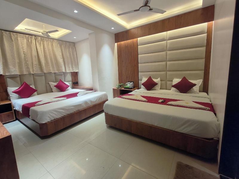 Anand Palace image