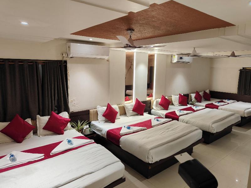 Anand Palace image