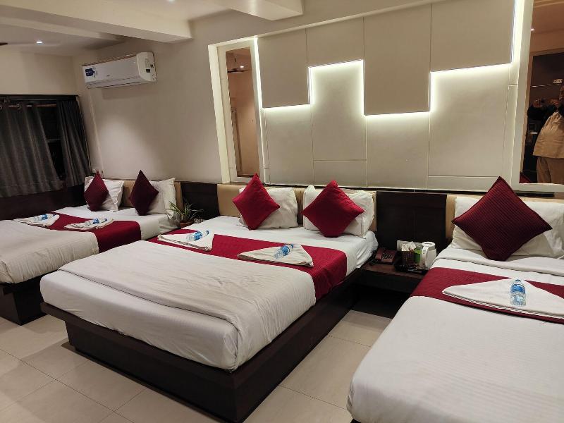 Anand Palace image
