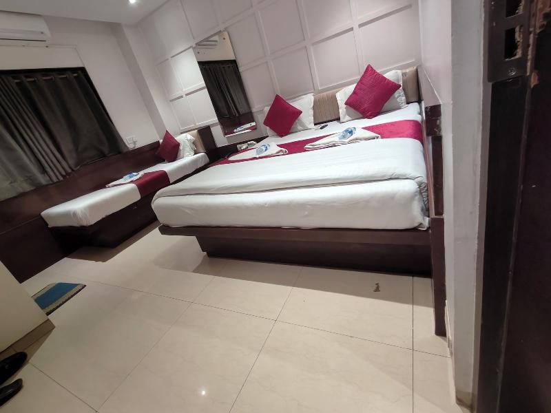 Anand Palace image
