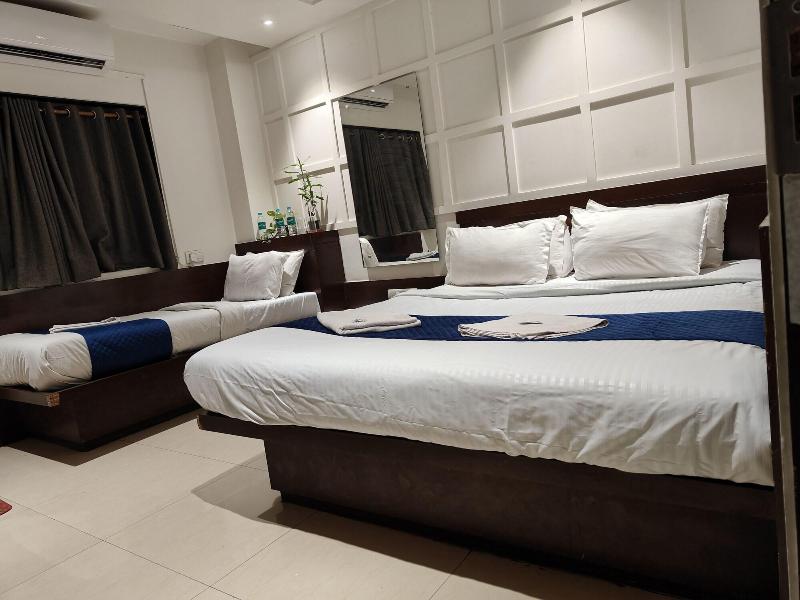 Anand Palace image