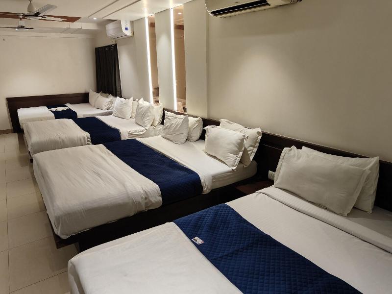 Anand Palace image