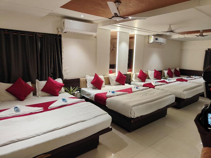 Anand Palace image