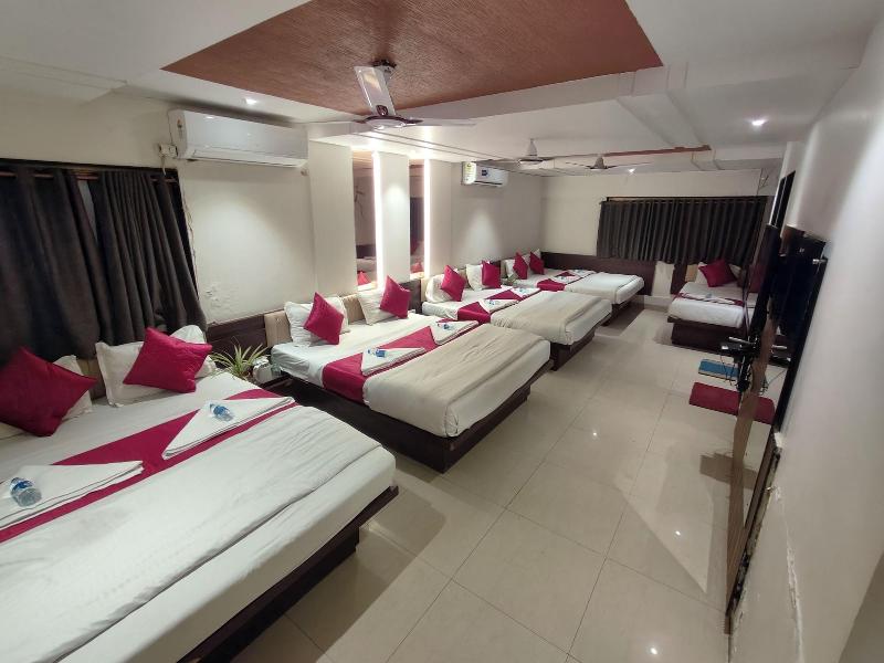 Anand Palace image