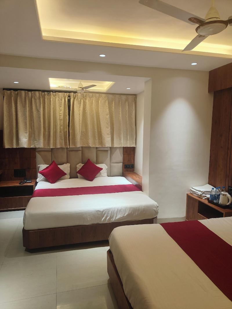 Anand Palace image