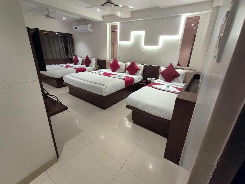 Anand Palace image