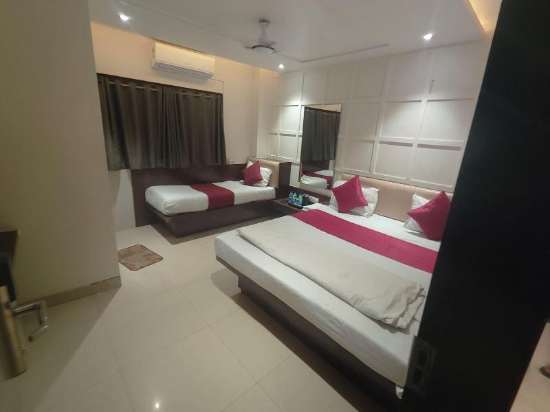Anand Palace image