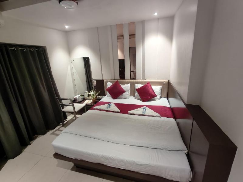 Anand Palace image