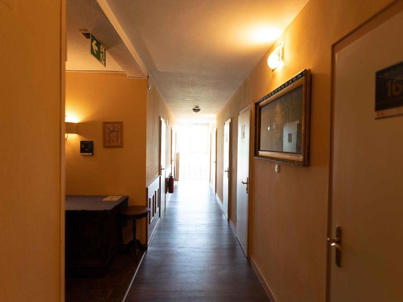 Hotel Hanseat Hamburg image