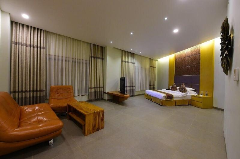 Hotel H — view