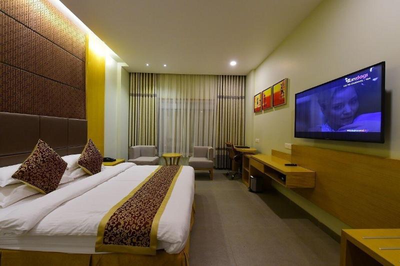 Hotel H — view