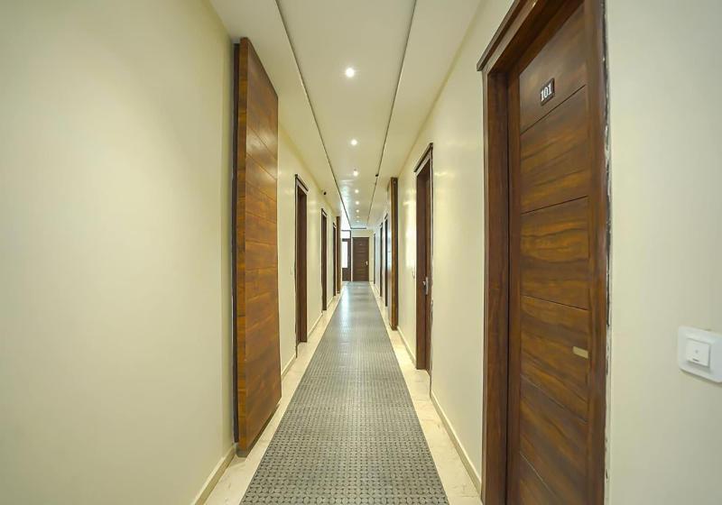 Fabhotel Prime Empire