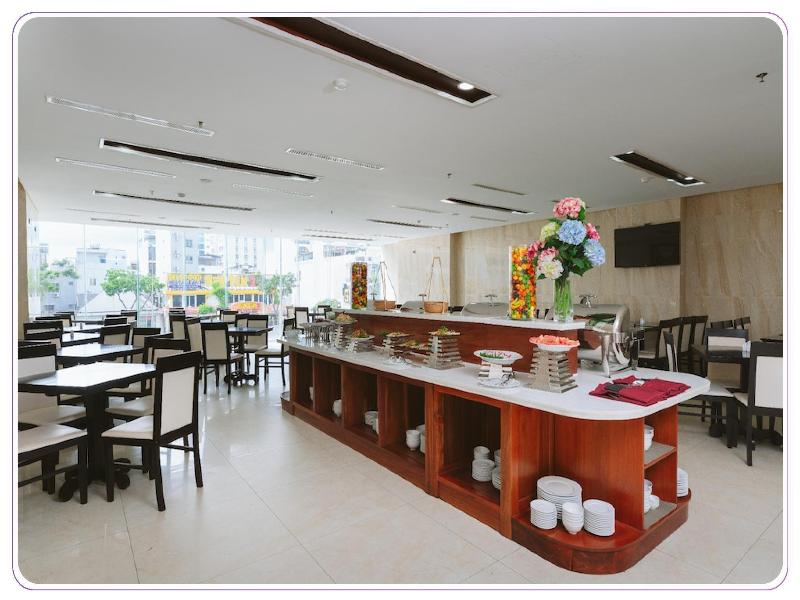 Sapphire Hotel image