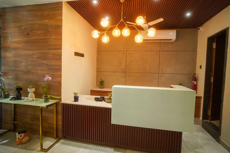 Hotel Lunar Stays image