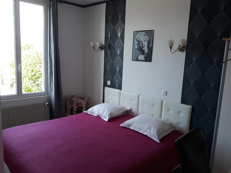 Hotel De La Gare image