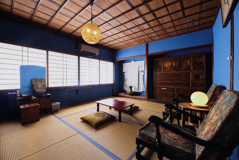 Chikugoyoshii Machiyayado Ikuha image