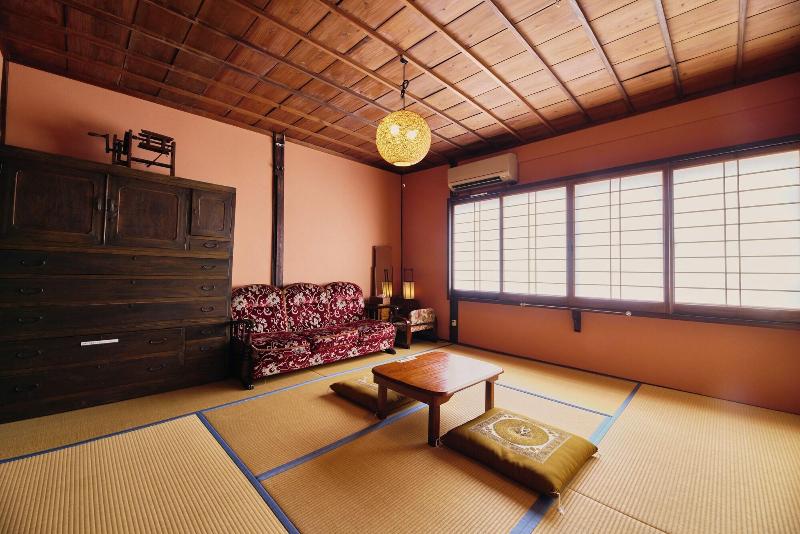 Chikugoyoshii Machiyayado Ikuha image