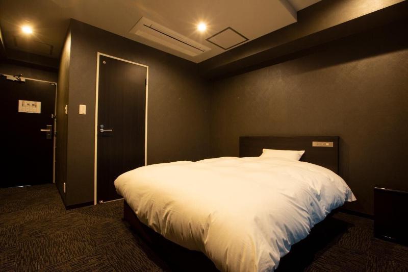 Hotel Parman image