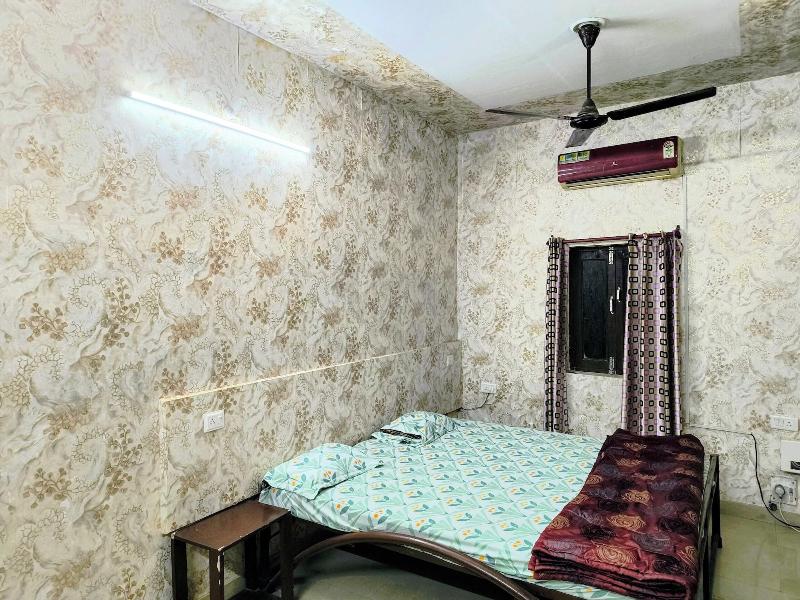 Janardan Homestay Lucknow image
