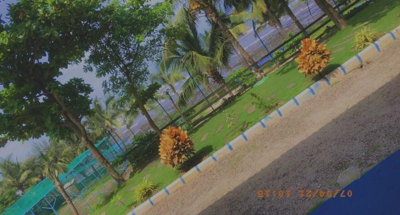 Sea Breeze Beach Resort