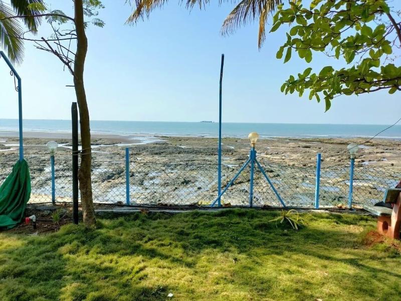 Sea Breeze Beach Resort