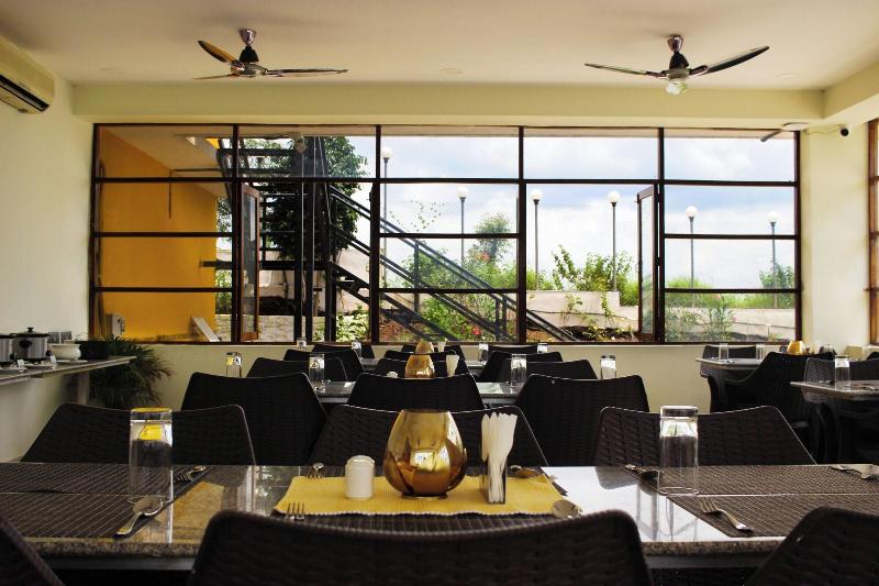 Arc Resort Shirwal