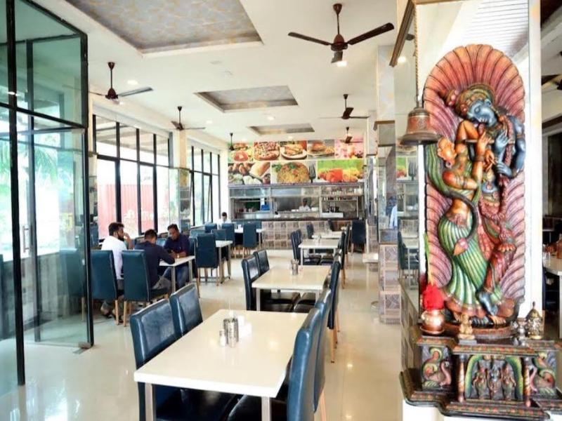 Hotel Krushna Express Inn image