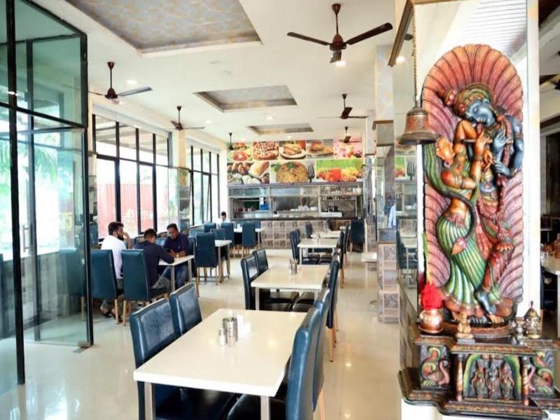 Hotel Krushna Express Inn image