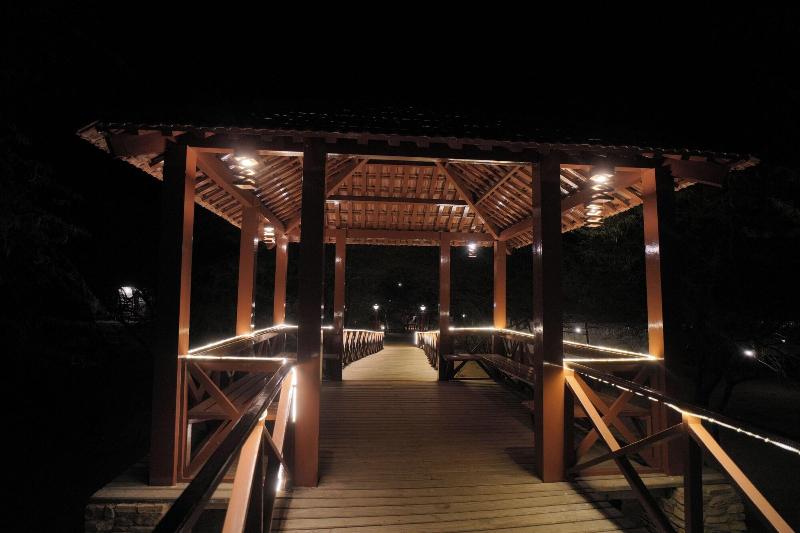 Palace Beach Camp