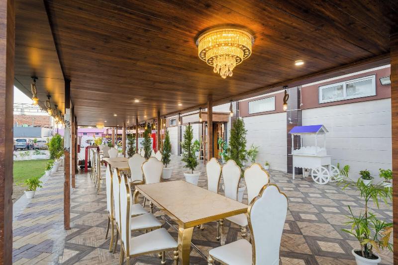 Hotel Vasdaa Grand