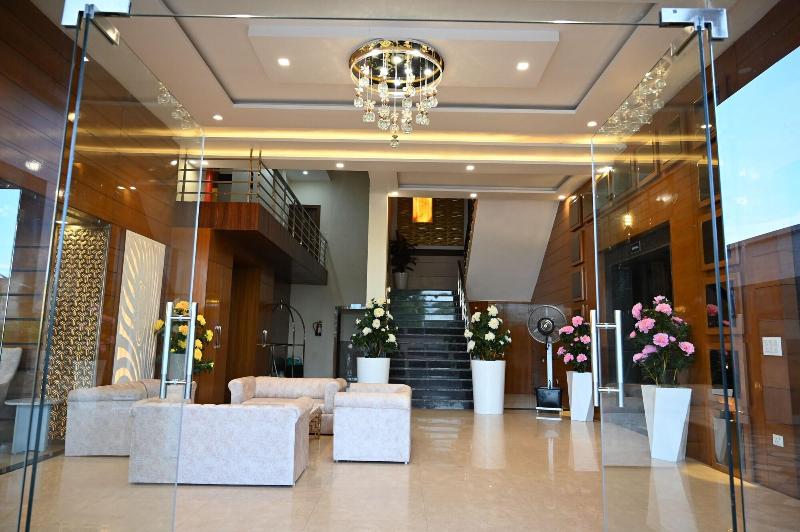 Hotel Vasdaa Grand