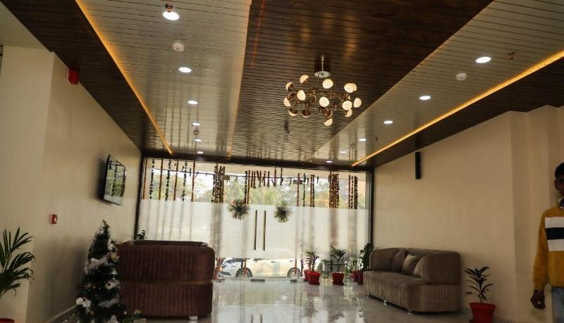 Sarla Hotel Inn image