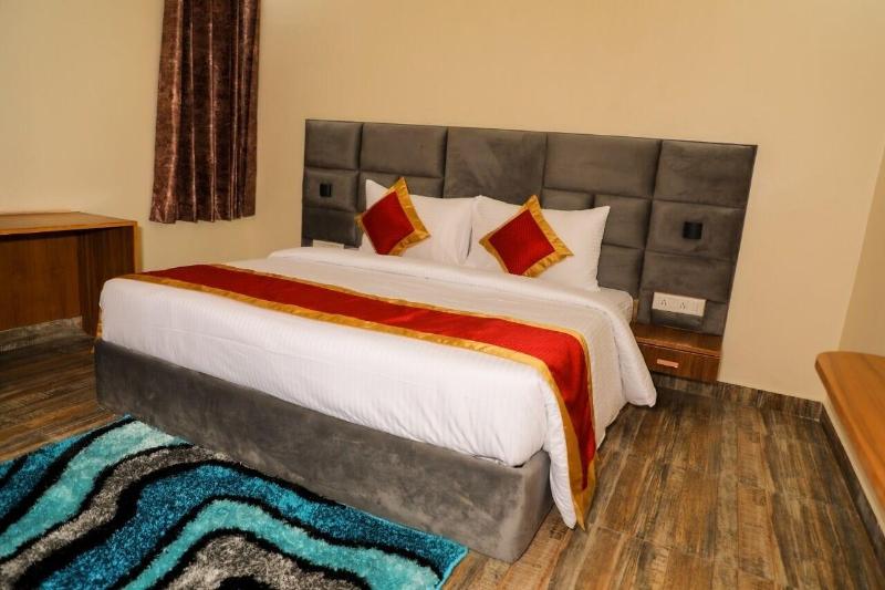 Sarla Hotel Inn image