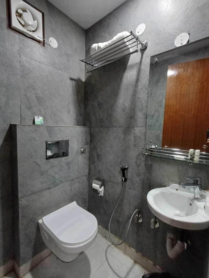 Sarla Hotel Inn image