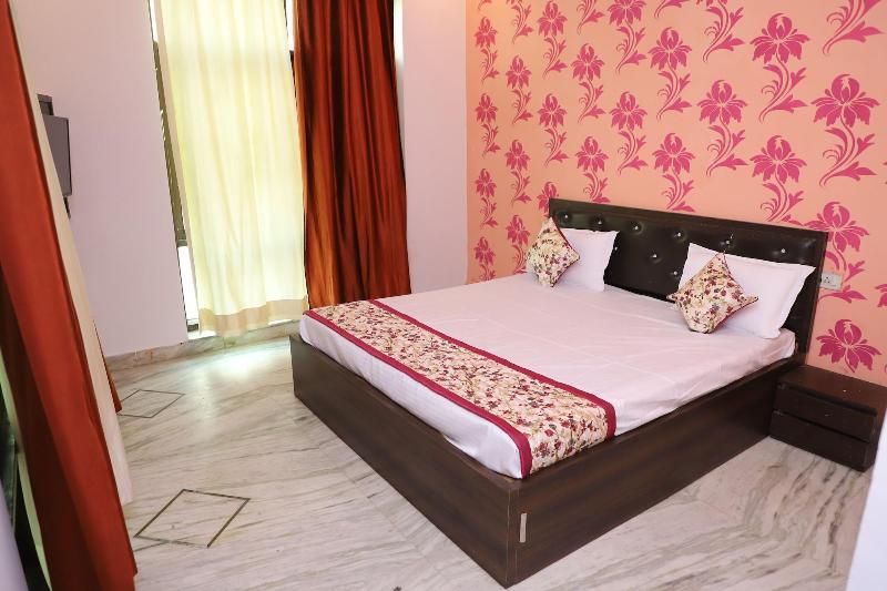 Hotel Axiom Prime image
