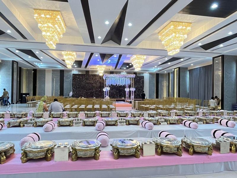 Ratnapriya Hotel And Resort