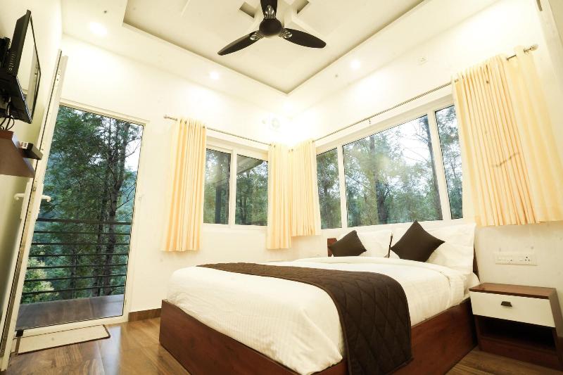 Misty Range Resorts image