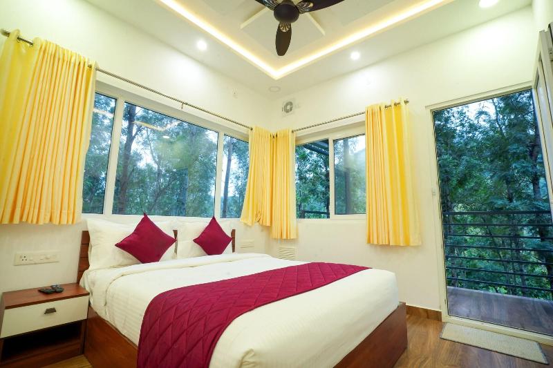 Misty Range Resorts image
