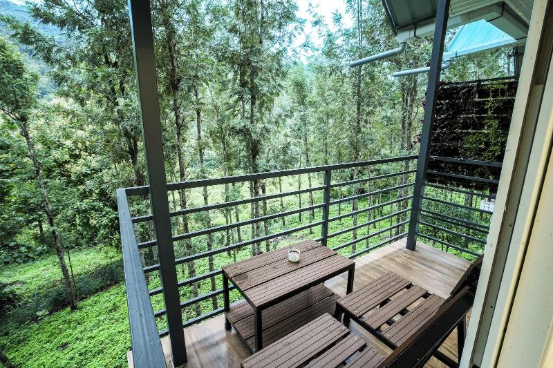 Misty Range Resorts image