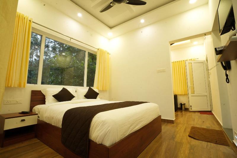 Misty Range Resorts image