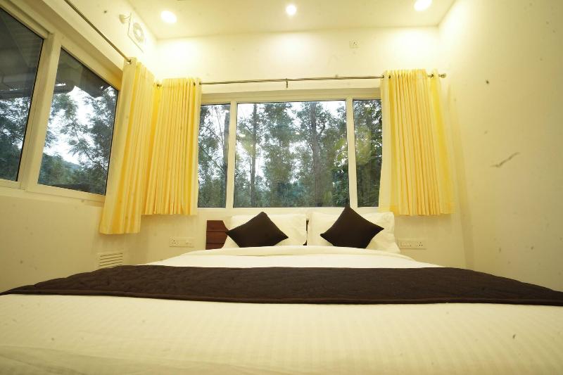 Misty Range Resorts image