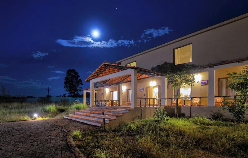 Aranyak Resort Kanha image